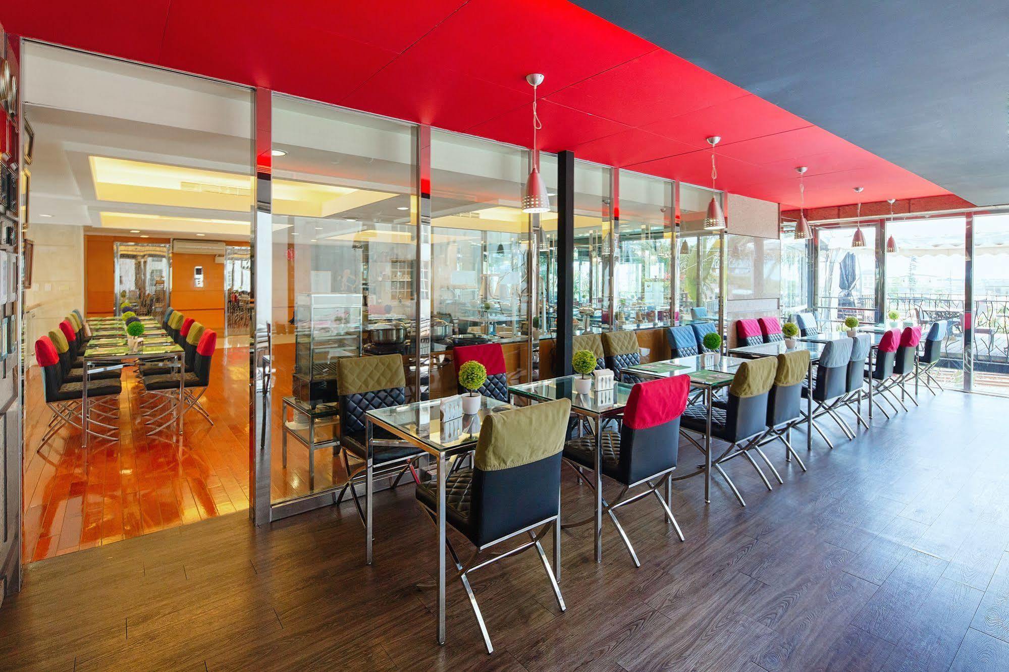 Hotel Les Champs Jiaoxi Zewnętrze zdjęcie