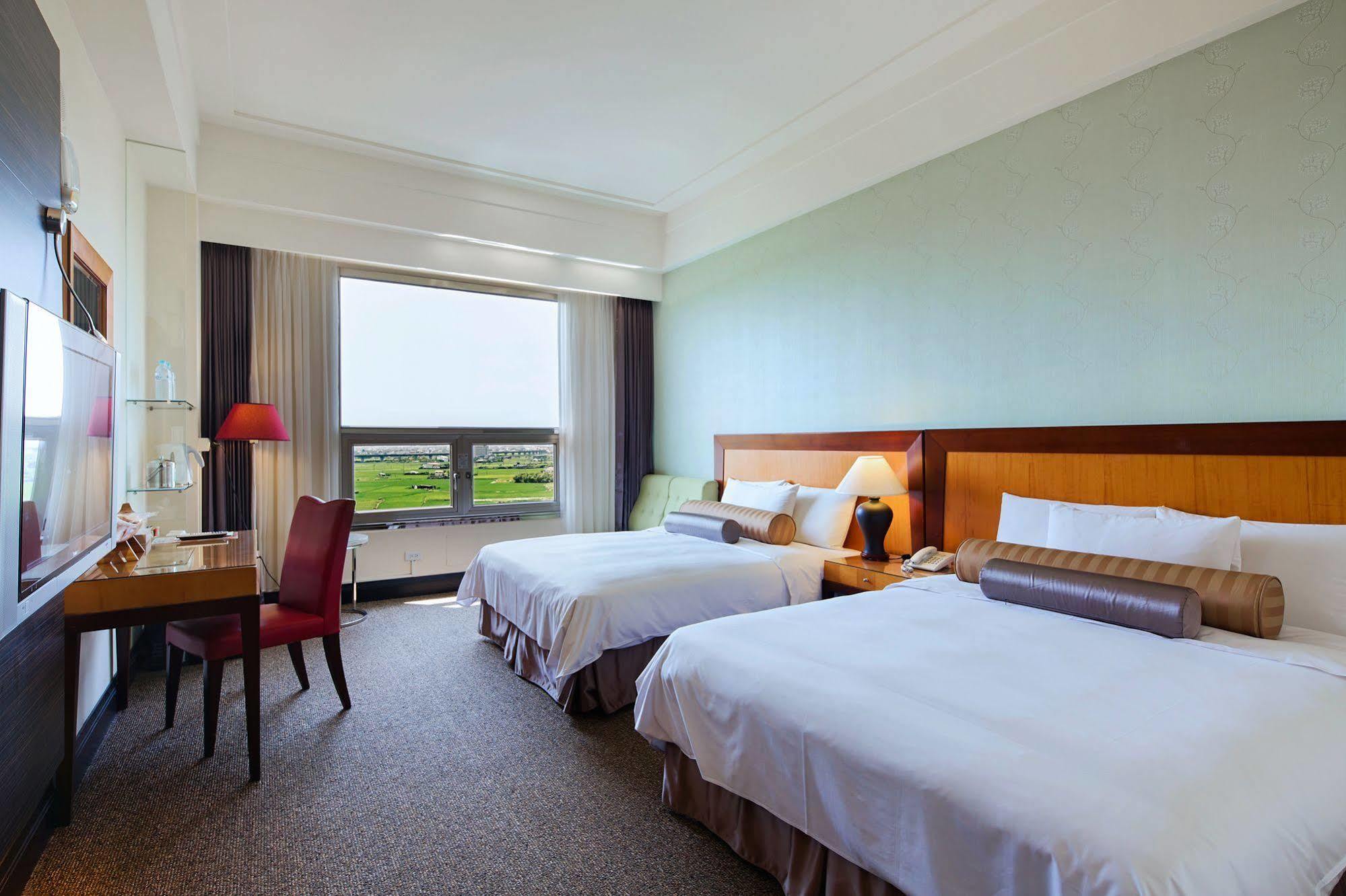 Hotel Les Champs Jiaoxi Zewnętrze zdjęcie