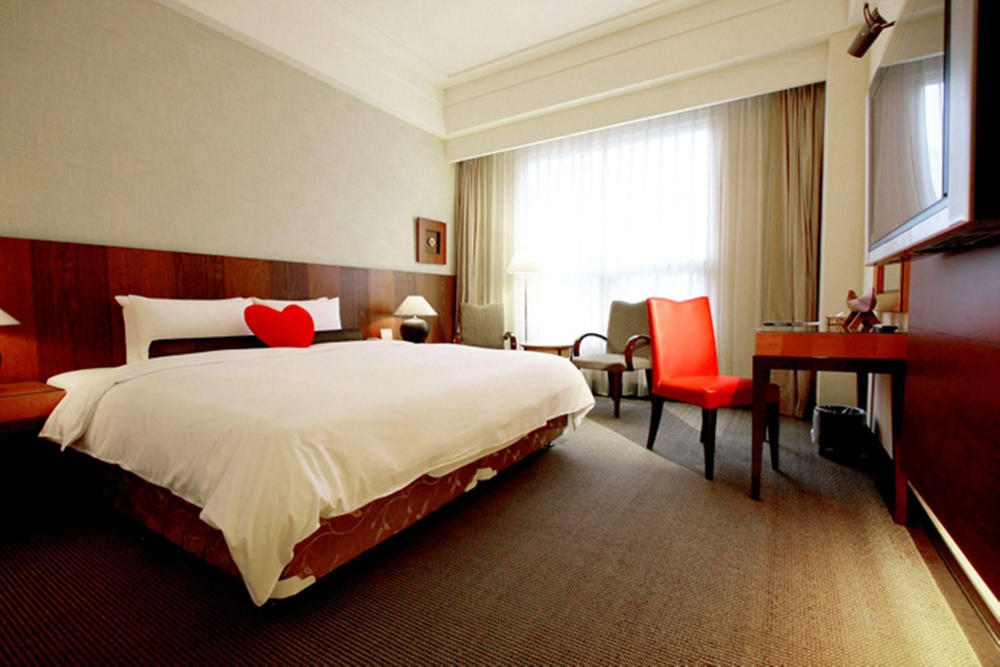 Hotel Les Champs Jiaoxi Zewnętrze zdjęcie